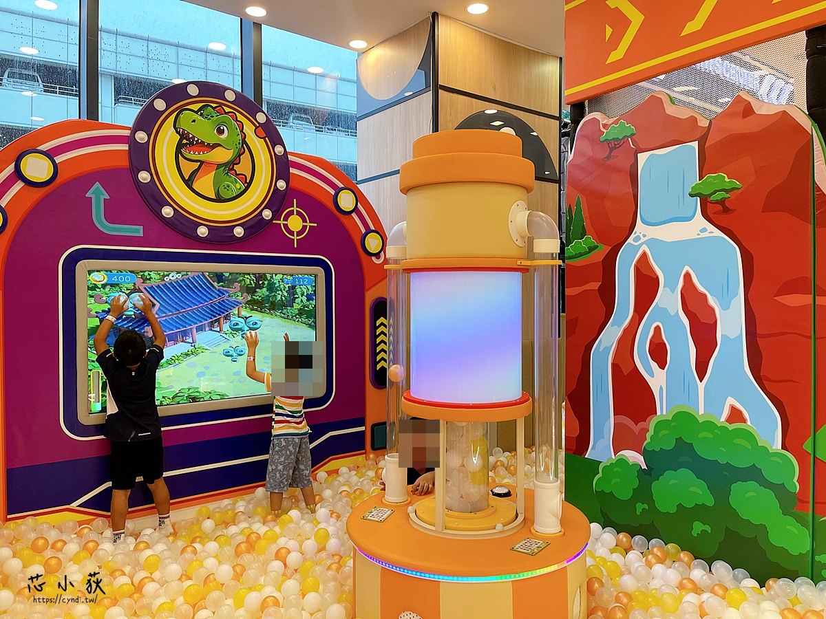 台中市東區台中親子景點推薦|樂米樂園 台中北歐館,全新改裝升級2.0版600坪室內樂園,平日票價280元,球池溜滑梯 彈 台中市東區台中親子景點推薦|樂米樂園 台中北歐館,全新改裝升級2.0版600坪室內樂園,平日票價280元,球池溜滑梯 彈