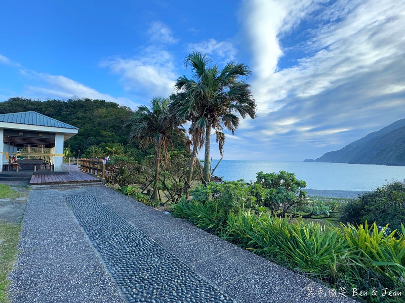 宜蘭縣蘇澳鎮蘇澳北濱公園＋南方澳內埤海灘》蘇澳情人灣美麗的海岸，隱藏版大碗公溜滑梯、彩繪鯊魚牆