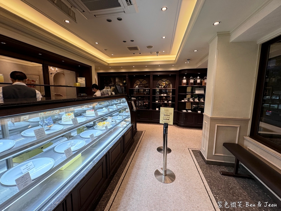 日本必吃水果千層蛋糕！HARBS名古屋榮本店朝聖攻略，人氣名古屋美食推薦。