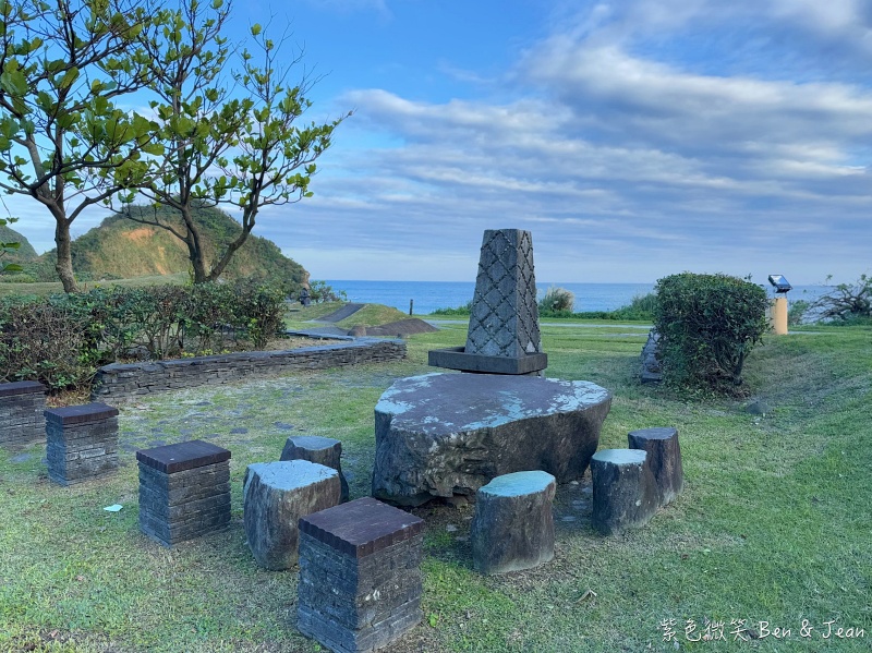 宜蘭縣蘇澳鎮蘇澳北濱公園＋南方澳內埤海灘》蘇澳情人灣美麗的海岸，隱藏版大碗公溜滑梯、彩繪鯊魚牆