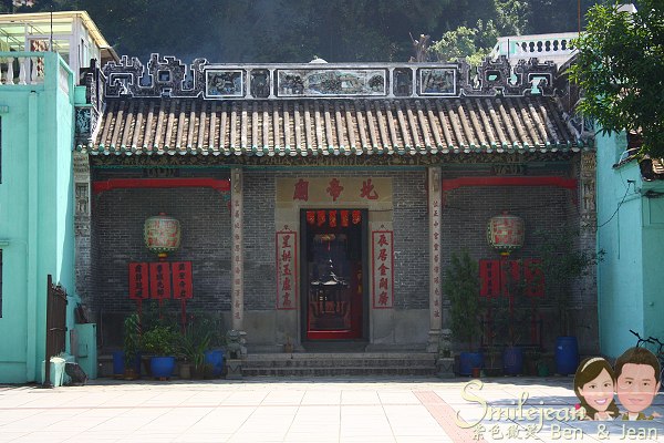 澳門美食推薦!必吃澳門老字號大利來記豬扒包,炭火烤製香嫩豬扒。