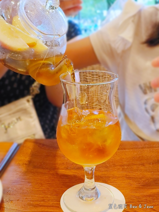 日本必吃水果千層蛋糕！HARBS名古屋榮本店朝聖攻略，人氣名古屋美食推薦。