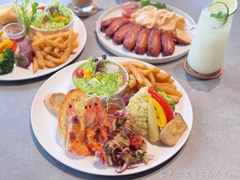 宜蘭樹懶餐廳超萌泰迪羊、鵜鶘秀等你！好吃餐點結合動物樂園，親子放電首選~