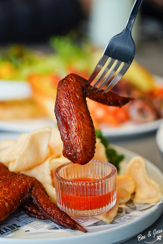 宜蘭樹懶餐廳超萌泰迪羊、鵜鶘秀等你！好吃餐點結合動物樂園，親子放電首選~