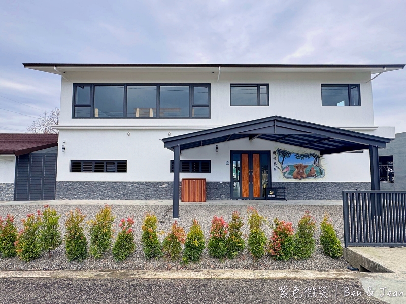 宜蘭樹懶餐廳超萌泰迪羊、鵜鶘秀等你！好吃餐點結合動物樂園，親子放電首選~
