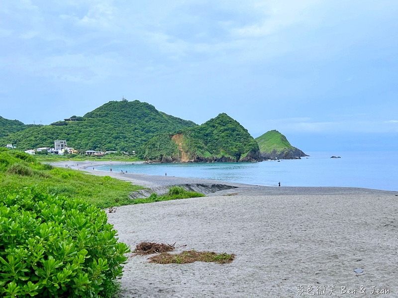 宜蘭縣蘇澳鎮蘇澳北濱公園＋南方澳內埤海灘》蘇澳情人灣美麗的海岸，隱藏版大碗公溜滑梯、彩繪鯊魚牆