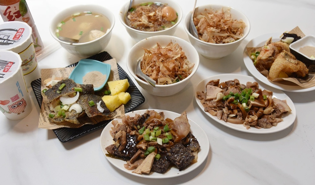 台東市鐵花商圈|快來台東Chill一夏!鐵花村微光市集 感受村長的家日式風情 選購青澤伴手禮 旅宿推薦旅人驛站鐵花文創館|西莉亞玩樂人生 台東市鐵花商圈|快來台東Chill一夏!鐵花村微光市集 感受