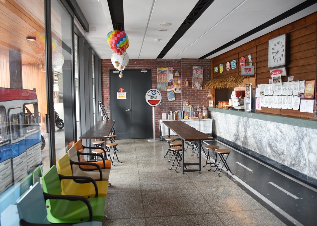 台東旅宿推薦|旅人驛站鐵花文創館 鄰近鐵花商圈 高CP值旅店