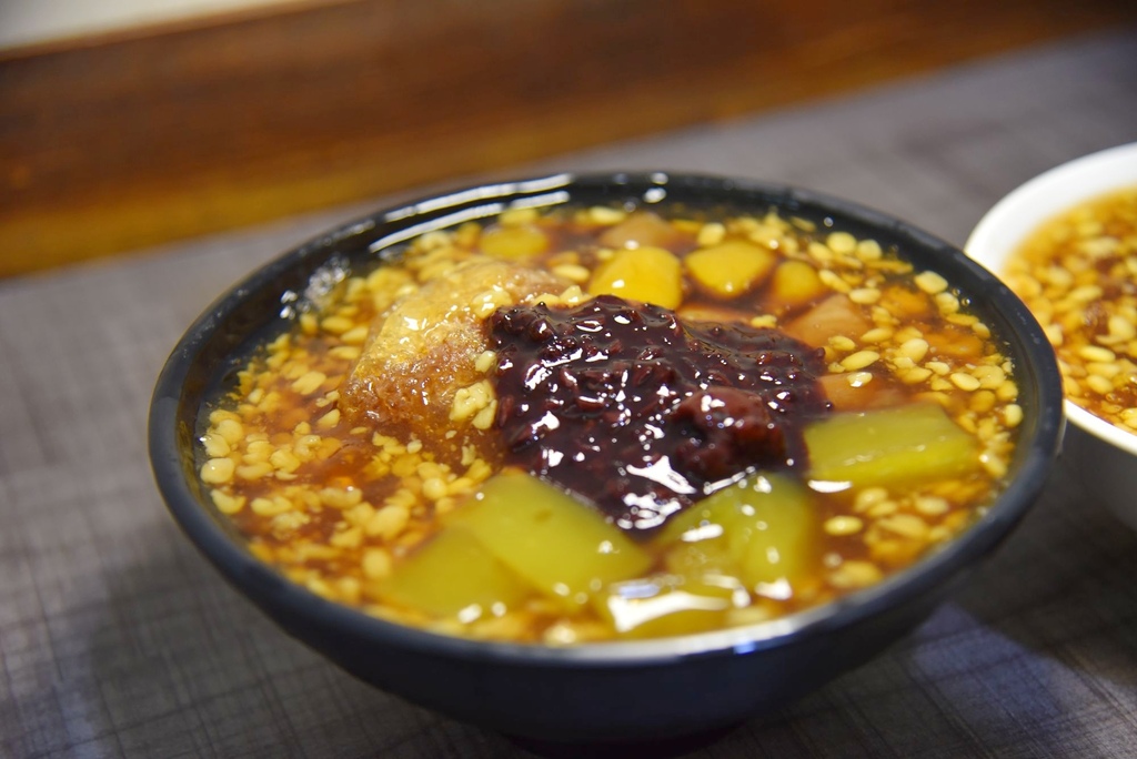 台東市鐵花商圈|快來台東Chill一夏!鐵花村微光市集 感受村長的家日式風情 選購青澤伴手禮 旅宿推薦旅人驛站鐵花文創館|西莉亞玩樂人生 台東市鐵花商圈|快來台東Chill一夏!鐵花村微光市集 感受