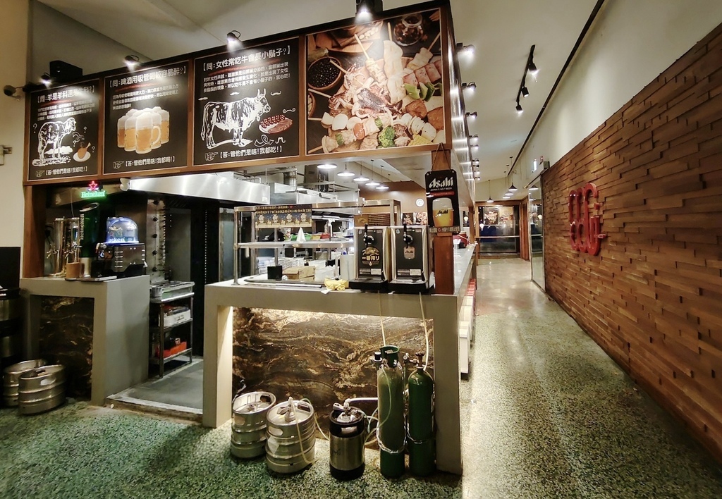 台東市鐵花商圈|快來台東Chill一夏!鐵花村微光市集 感受村長的家日式風情 選購青澤伴手禮 旅宿推薦旅人驛站鐵花文創館|西莉亞玩樂人生 台東市鐵花商圈|快來台東Chill一夏!鐵花村微光市集 感受