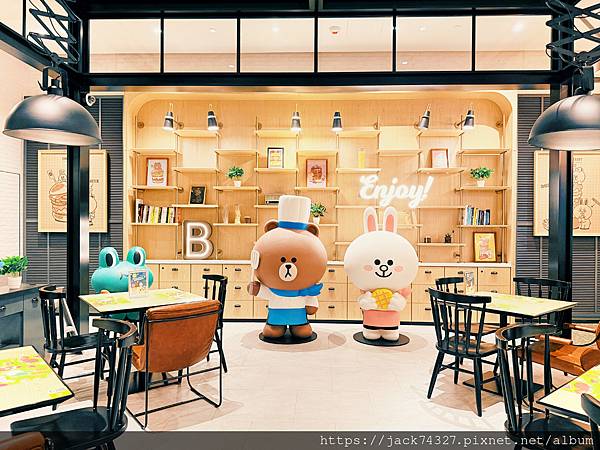 {澳門美食}全球首間LINE FRIENDS主題餐廳就在澳門