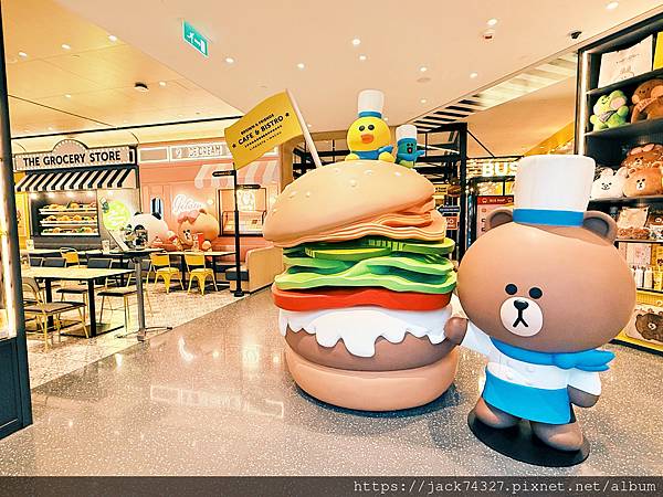 {澳門美食}全球首間LINE FRIENDS主題餐廳就在澳門