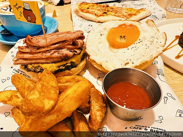 {澳門美食}全球首間LINE FRIENDS主題餐廳就在澳門