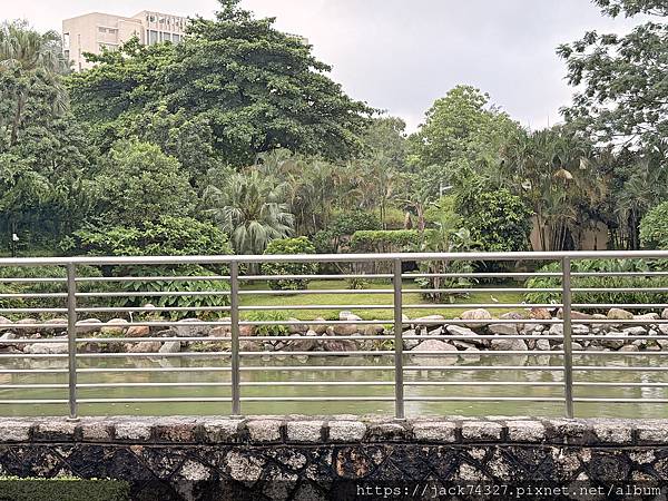 {澳門旅遊}澳門親子免費景點/石排灣郊野公園 大熊貓館，竟然