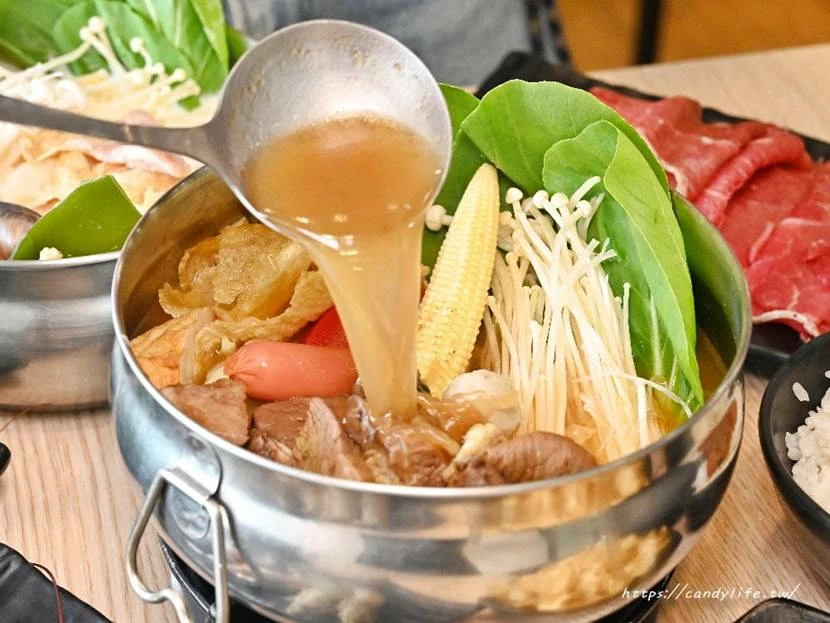 台中市西屯區珍好味職人鍋物｜台中人氣百元小火鍋，8/15前享第二鍋半價，還有浮誇卜卜鍋、蝦趴鍋新上市！