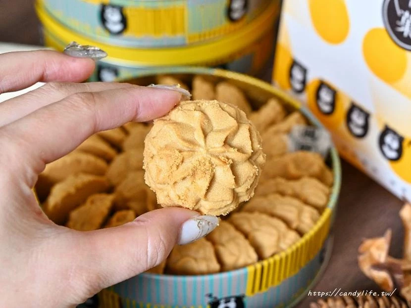 台中市豐原區鴻鼎菓子|台中爆紅包心噠啵曲奇餅在這裡!還有多款讓你意想不到的曲奇風味