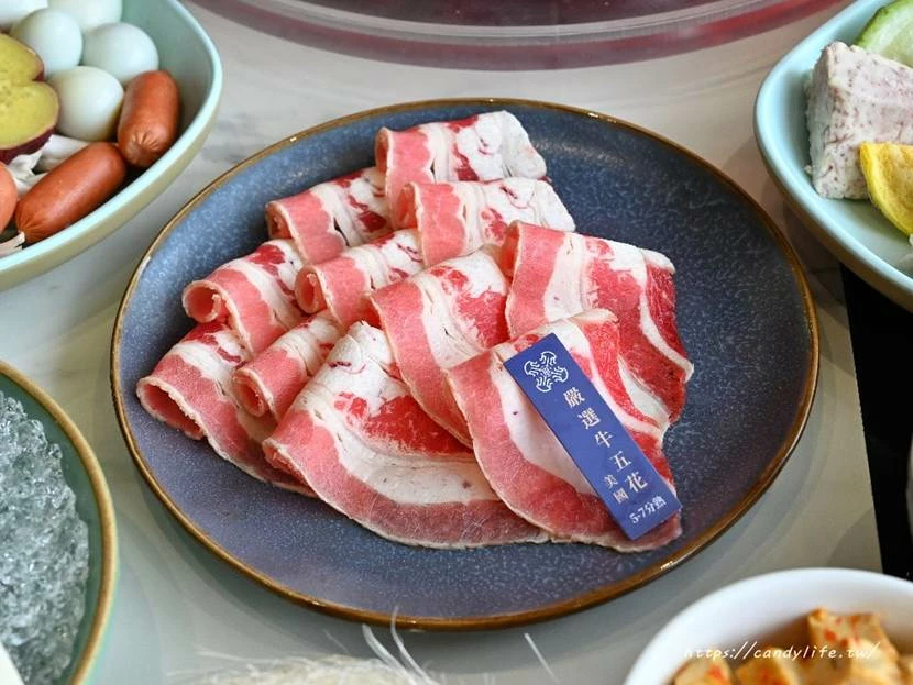 台中市北屯區冭夯鍋物|台中海洋系鍋物,一人只要368元起,自助吧、飯食、霜淇淋無限放題