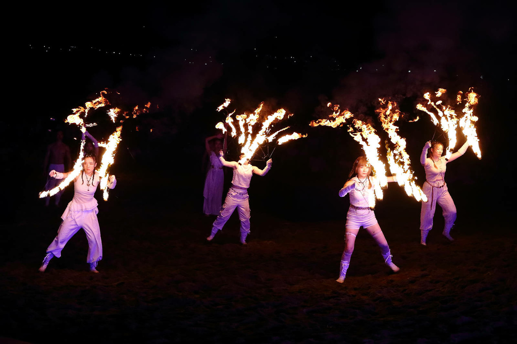 【2025北海潮與火】免費火舞表演＋光雕＋市集亮點/時間地點