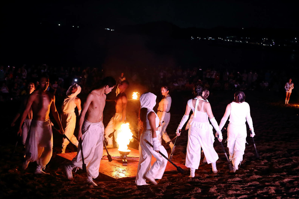 【2025北海潮與火】免費火舞表演＋光雕＋市集亮點/時間地點