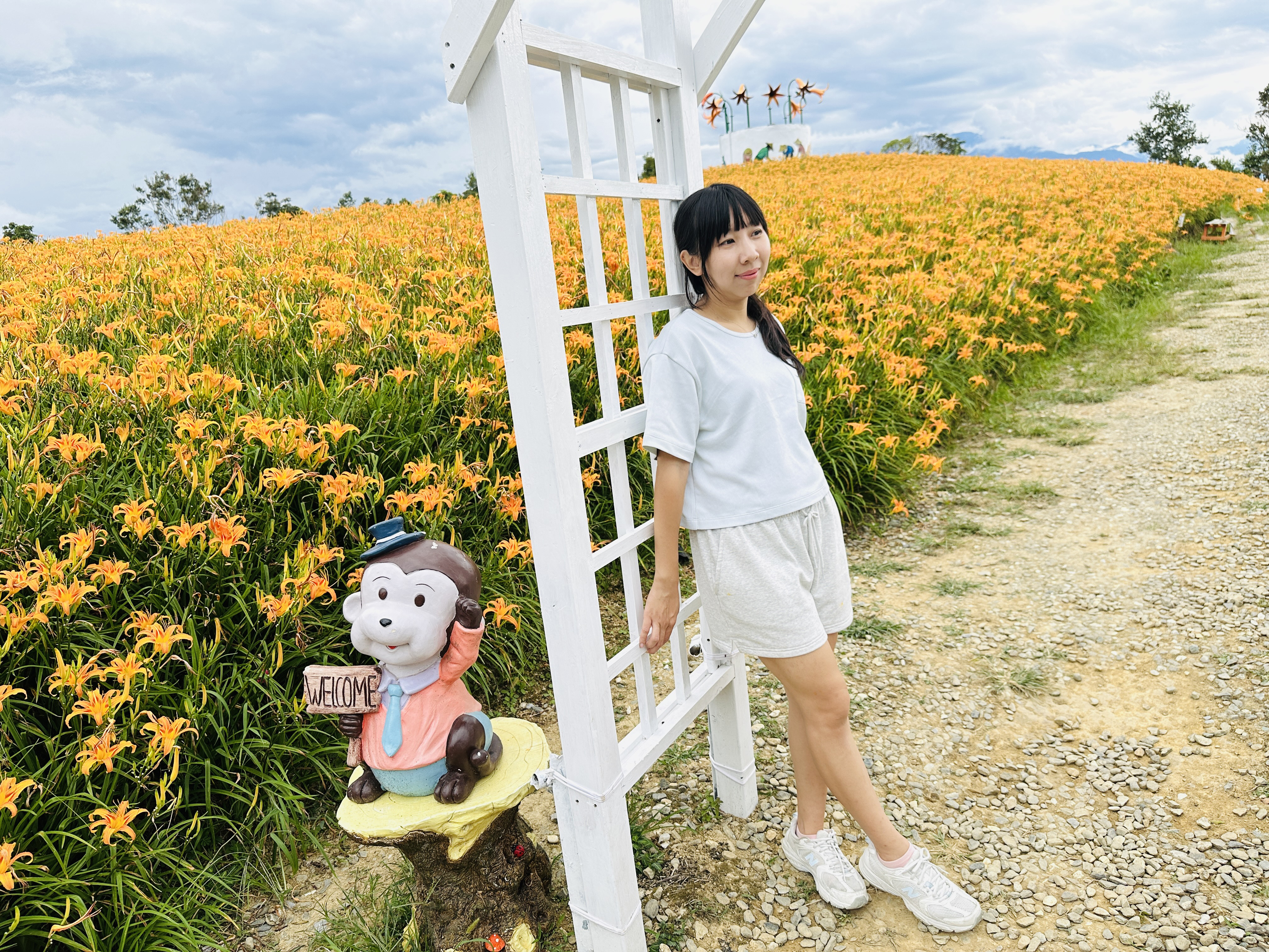2025赤科山金針花季一日遊｜花海拍照秘境、窯燒金針體驗＋加