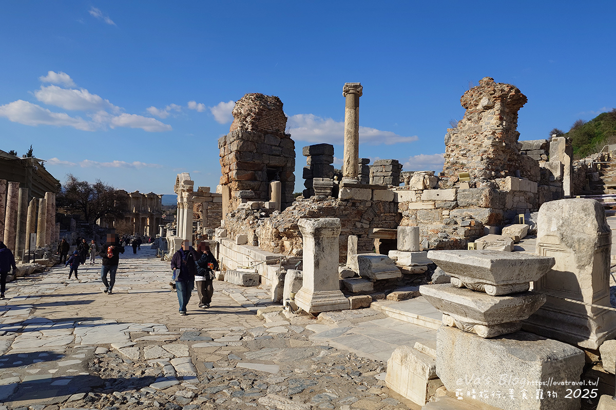土耳其【土耳其蜜月旅遊】Ephesus Archaeological Site 艾菲索斯古城（以弗所）｜漫步千年古羅馬遺址令人驚嘆。土耳其景點