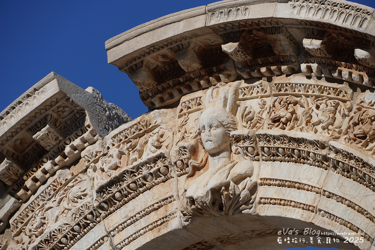 土耳其【土耳其蜜月旅遊】Ephesus Archaeological Site 艾菲索斯古城（以弗所）｜漫步千年古羅馬遺址令人驚嘆。土耳其景點