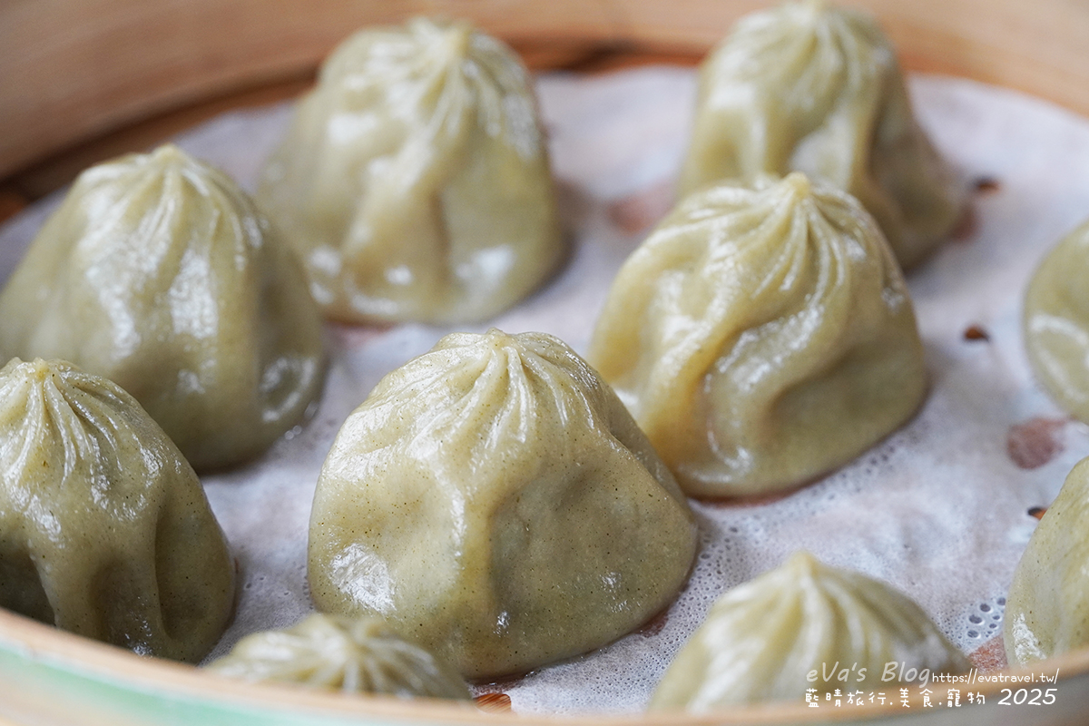 桃園市觀音區【桃園季節限定】蓮荷園休閒農場｜大王蓮水上漂體驗、寵物友善農園、美食洛神花臭豆腐、蓮子豆花。桃園景點