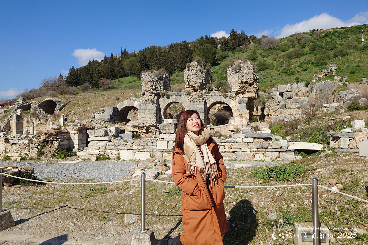 土耳其【土耳其蜜月旅遊】Ephesus Archaeological Site 艾菲索斯古城（以弗所）｜漫步千年古羅馬遺址令人驚嘆。土耳其景點