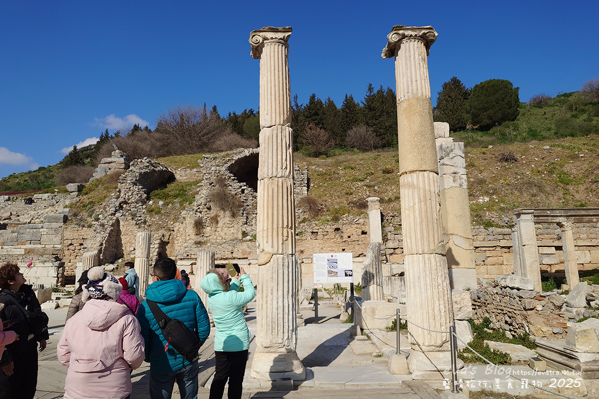 土耳其【土耳其蜜月旅遊】Ephesus Archaeological Site 艾菲索斯古城（以弗所）｜漫步千年古羅馬遺址令人驚嘆。土耳其景點