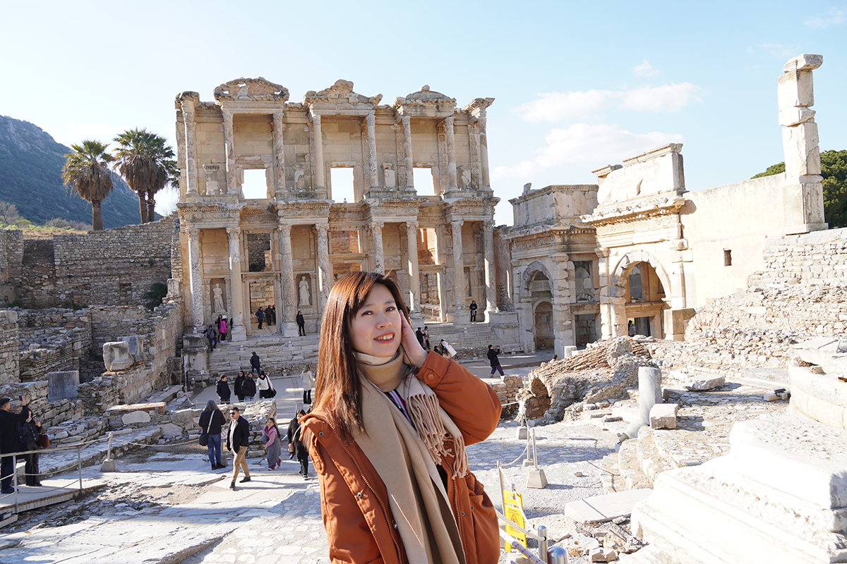 土耳其【土耳其蜜月旅遊】Ephesus Archaeological Site 艾菲索斯古城（以弗所）｜漫步千年古羅馬遺址令人驚嘆。土耳其景點