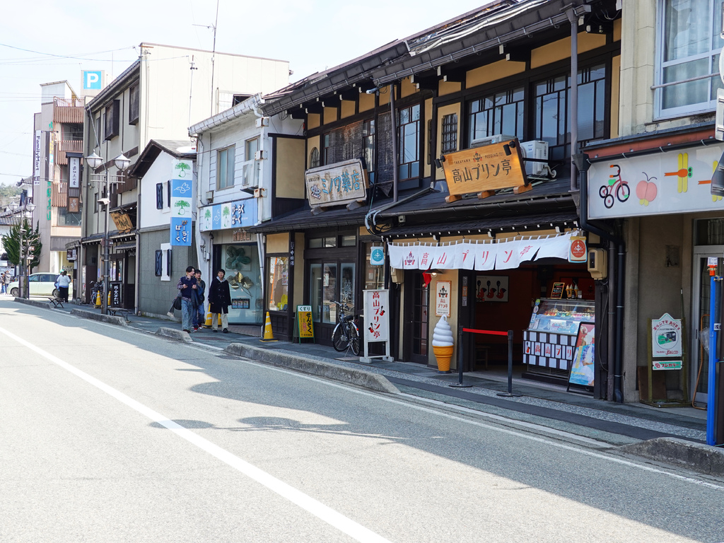 日本飛驒高山老街必吃！百年高山布丁亭手工濃郁布丁，名古屋必買伴手禮。