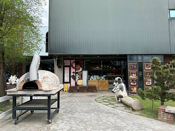 雲林免門票牧場推薦！千巧谷牛樂園，可搭小火車逛樂園，親子旅遊好景點