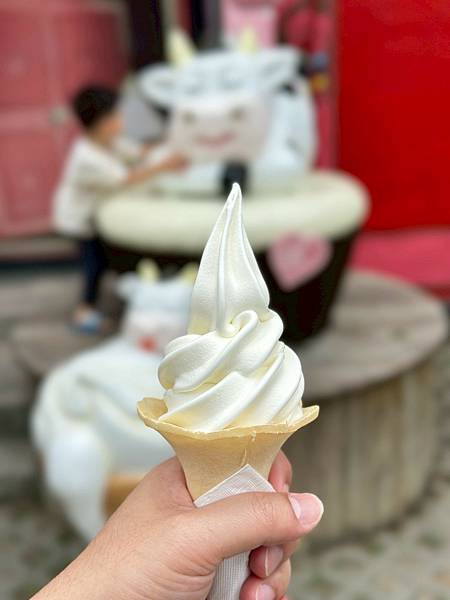 雲林免門票牧場推薦！千巧谷牛樂園，可搭小火車逛樂園，親子旅遊好景點