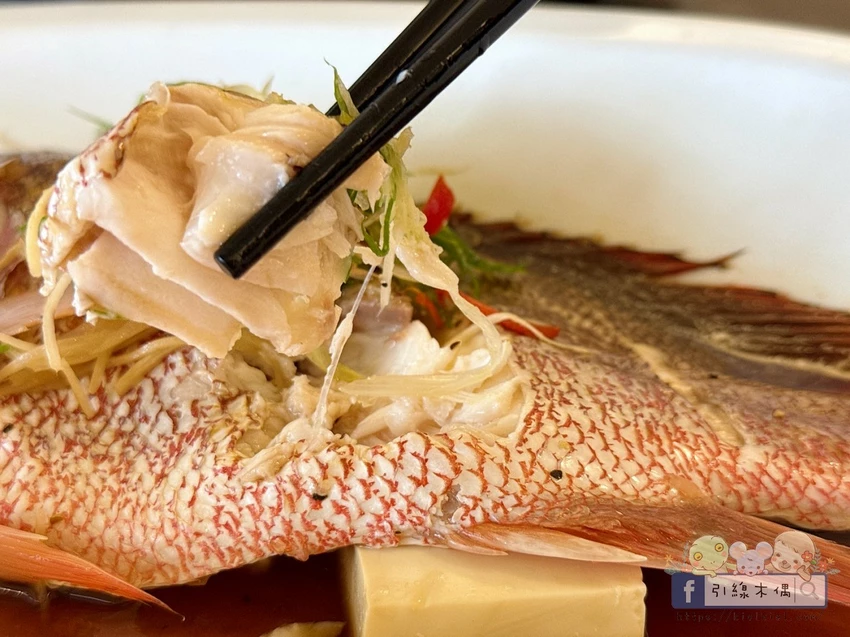 彰化縣埤頭鄉人均600元就能吃到?彰化鄉間的魔法餐桌《燒味鮮私房菜》。冠軍米炊飯+小孩免費+果汁招待,佛到不行!