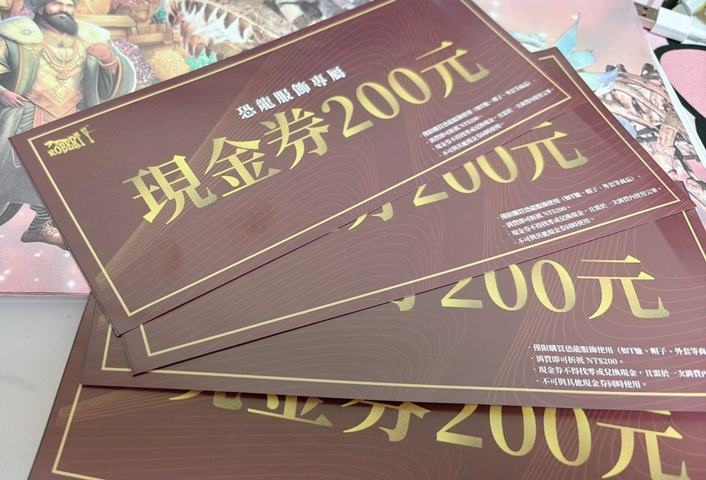 宜蘭Robert Y廢墟暴龍館！實境解謎暴龍的魔法，揭開遠古恐龍化石之謎！