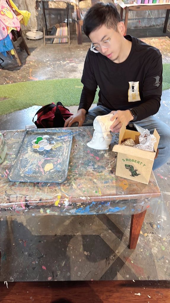 宜蘭Robert Y廢墟暴龍館！實境解謎暴龍的魔法，揭開遠古恐龍化石之謎！