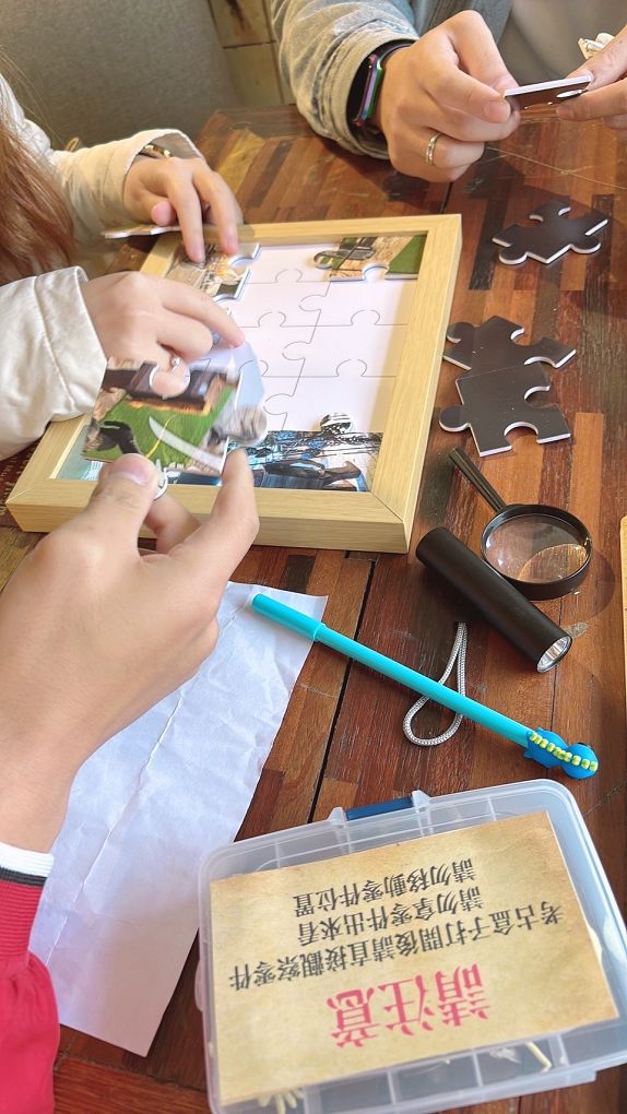 宜蘭Robert Y廢墟暴龍館！實境解謎暴龍的魔法，揭開遠古恐龍化石之謎！