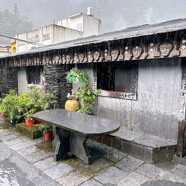 高雄六龜山林秘境,茂林最深處多納部落山嵐繚繞,高鐵就能到!