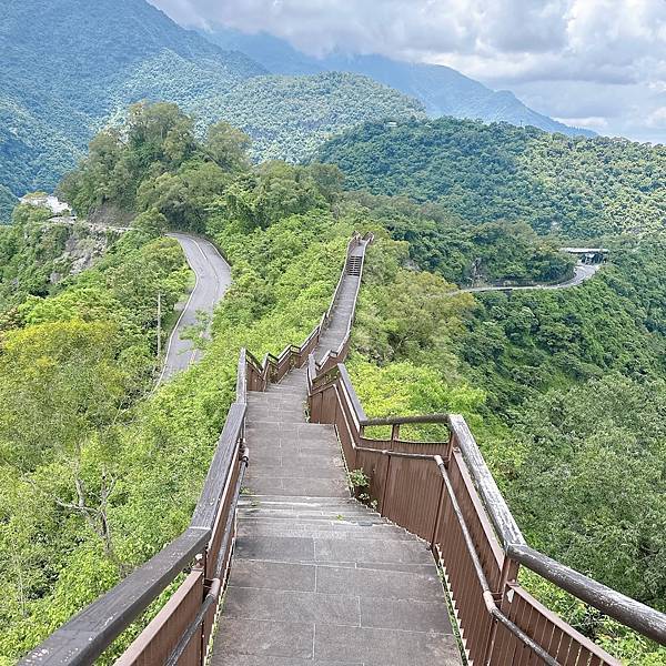 高雄六龜山林秘境,茂林最深處多納部落山嵐繚繞,高鐵就能到!