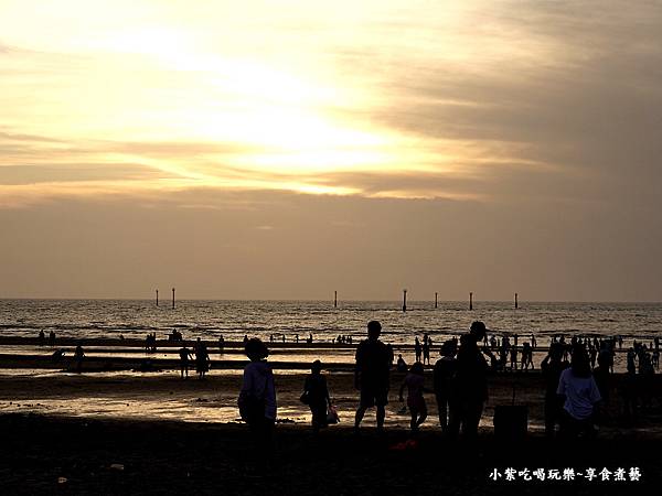 2025通霄沙雕藝術節-海邊踏浪賞夕陽 (2).jpg