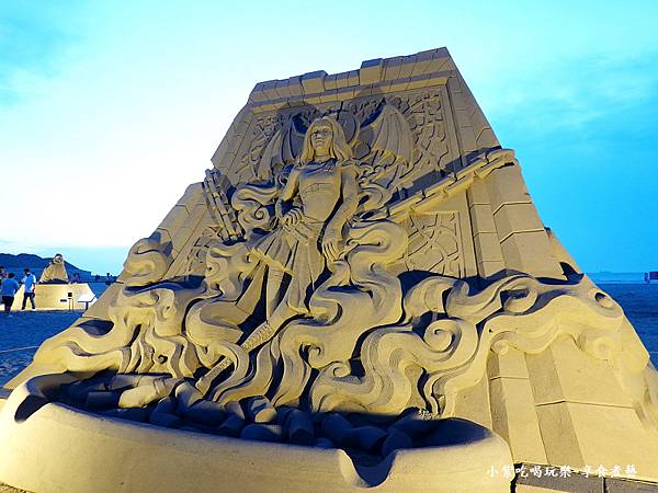 11門外煙霧裡的真相-2025通霄沙雕藝術節 (1).jpg