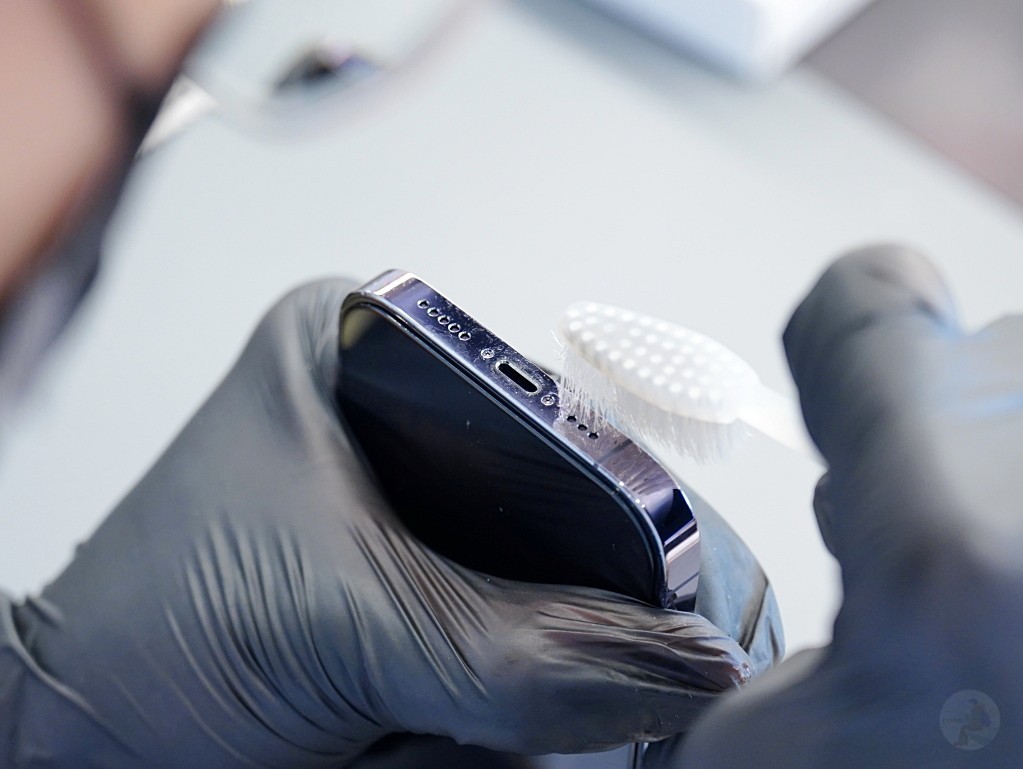 【台中 iPhone 維修推薦】鼎威維修 iPhone 14 Pro 換電池＋深層清潔、防水膠完整攻略