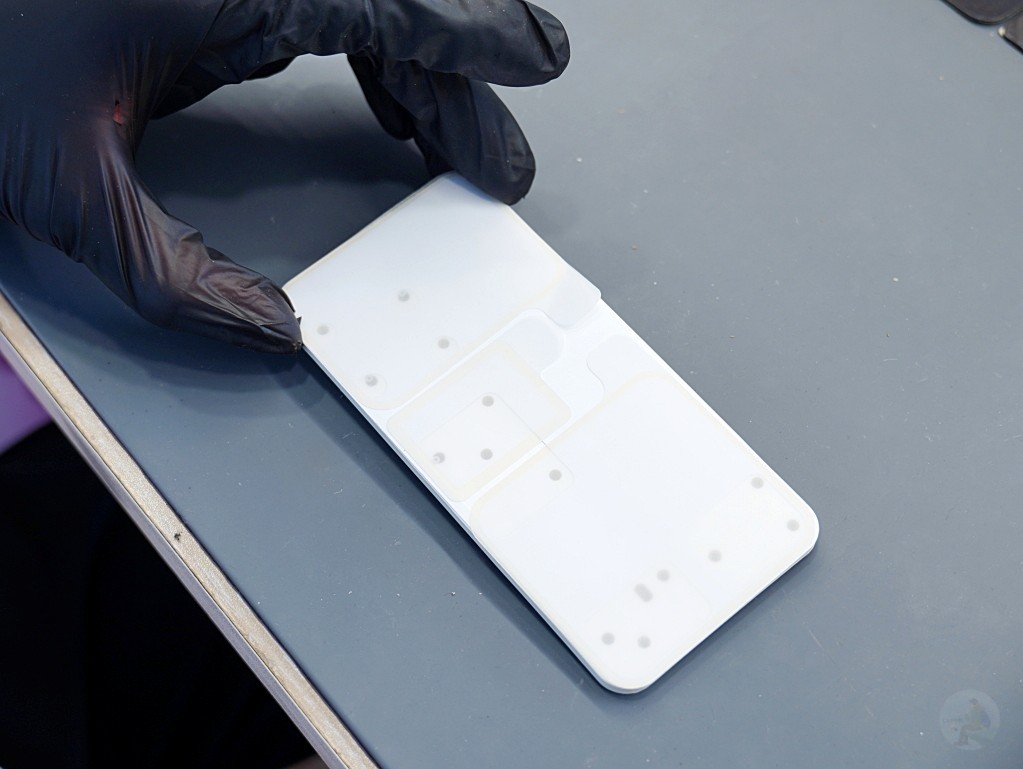 【台中 iPhone 維修推薦】鼎威維修 iPhone 14 Pro 換電池＋深層清潔、防水膠完整攻略