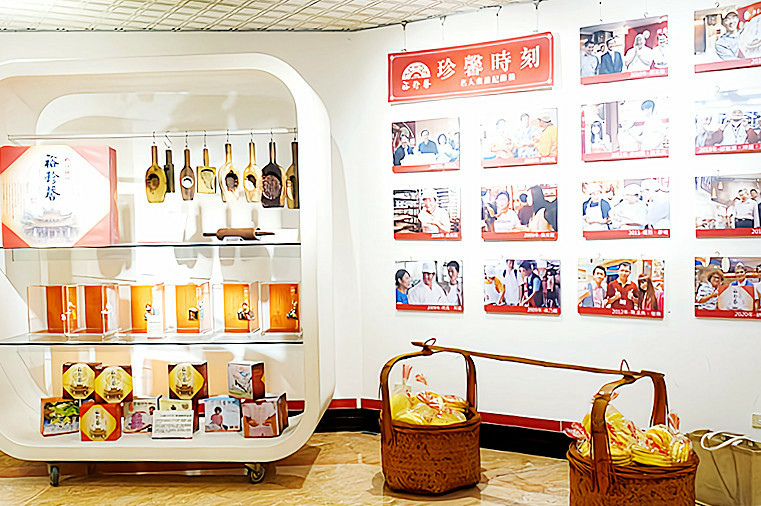 /tmp/phpl6WK3j /tmp/phpl6WK3j