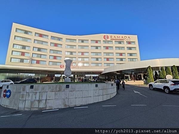 羅馬尼亞最後一晚歇腳處-克拉科瓦Ramada Plaza C