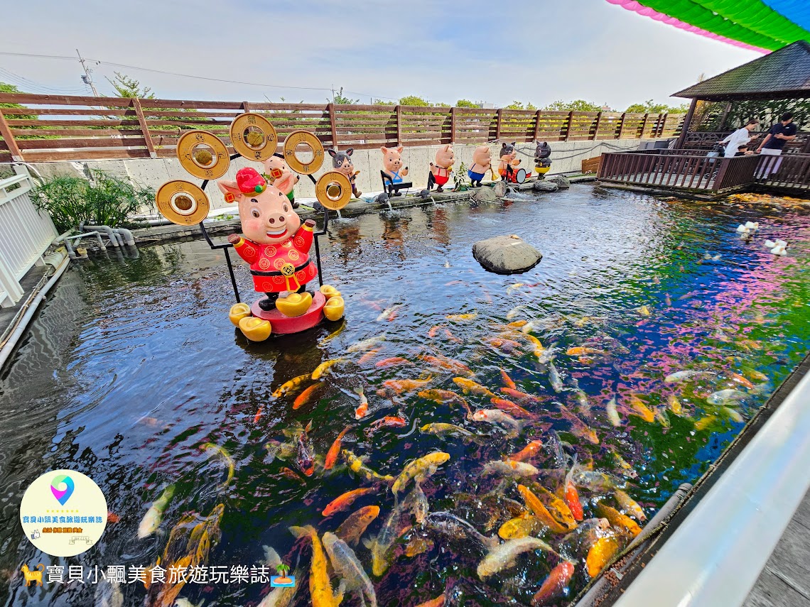 嘉義縣三隻小豬觀光農場親子放電首選，動物種類豐富的童話主題樂園！