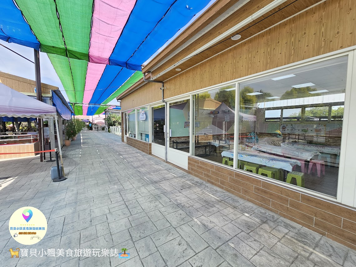 嘉義縣三隻小豬觀光農場親子放電首選，動物種類豐富的童話主題樂園！