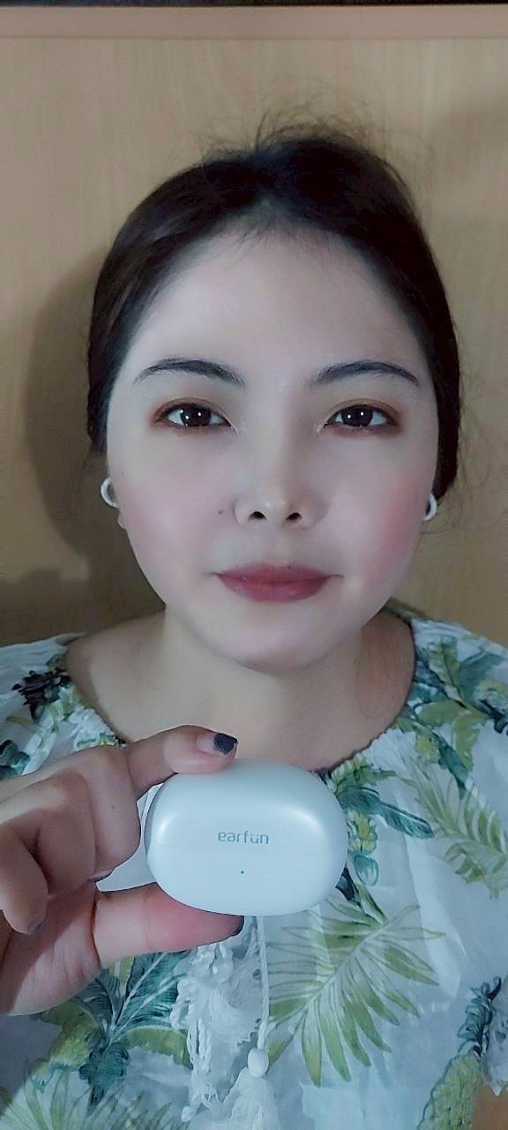 3C開箱｜開放夾扣式藍牙耳機推薦，EarFun Clip 開