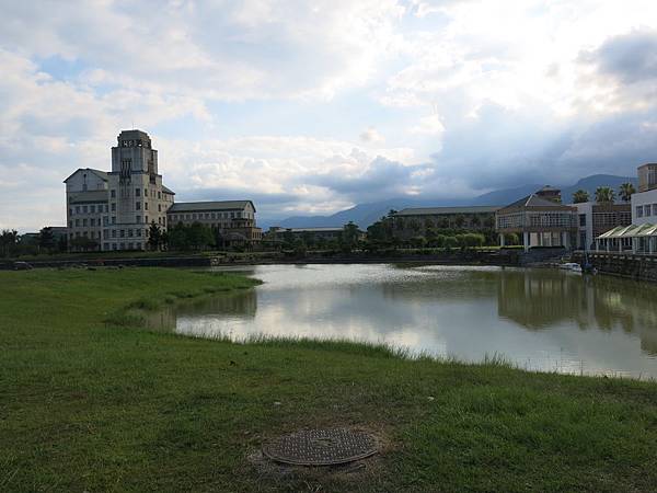 花蓮_小資女兩天一夜自助行(松園別館、翡翠谷、鯉魚潭、東大門自強夜市)