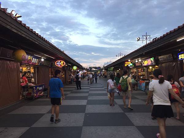 花蓮_小資女兩天一夜自助行(松園別館、翡翠谷、鯉魚潭、東大門自強夜市)